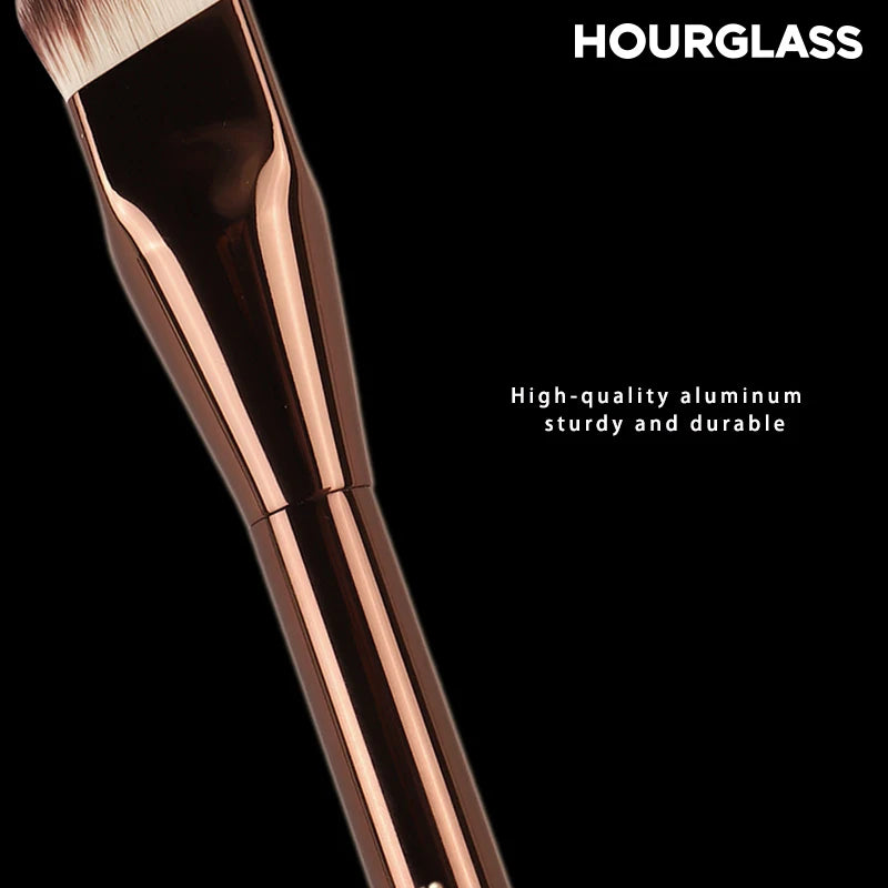 Angled Liquid Foundation Brushes